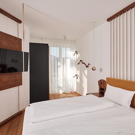 Waldfunkeln Lodge 欣特察尔滕 外观 照片