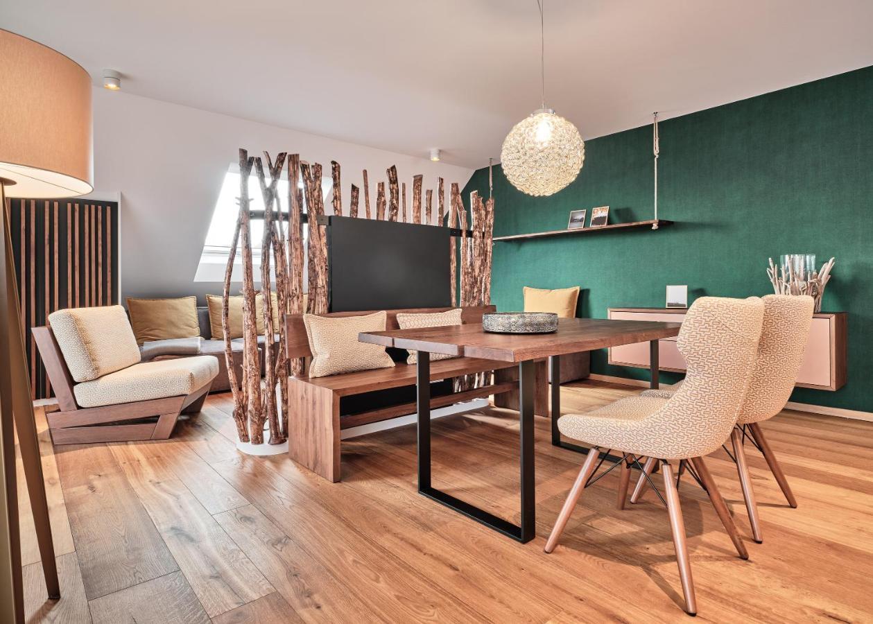 Waldfunkeln Lodge 欣特察尔滕 外观 照片