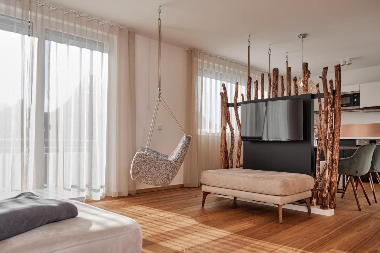 Waldfunkeln Lodge 欣特察尔滕 外观 照片