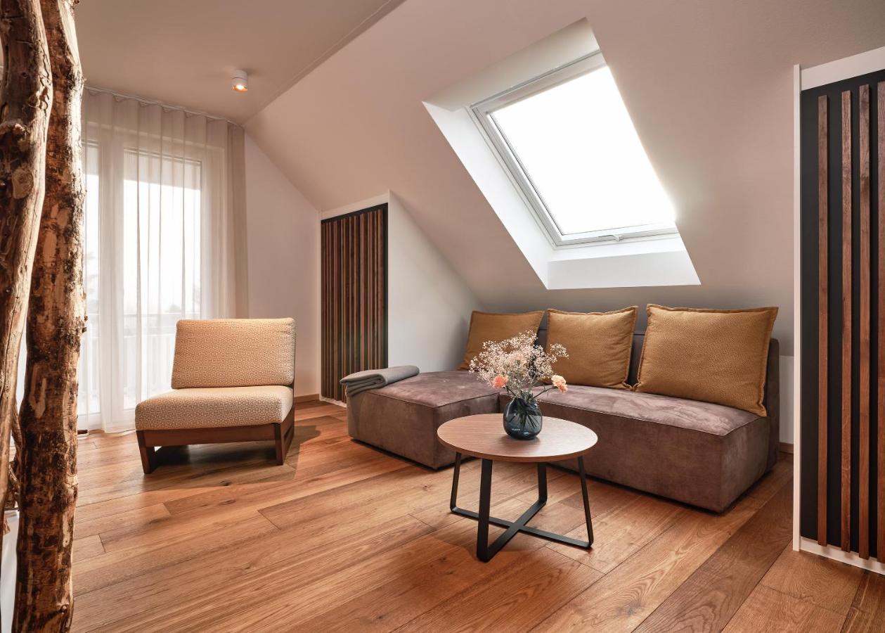 Waldfunkeln Lodge 欣特察尔滕 外观 照片