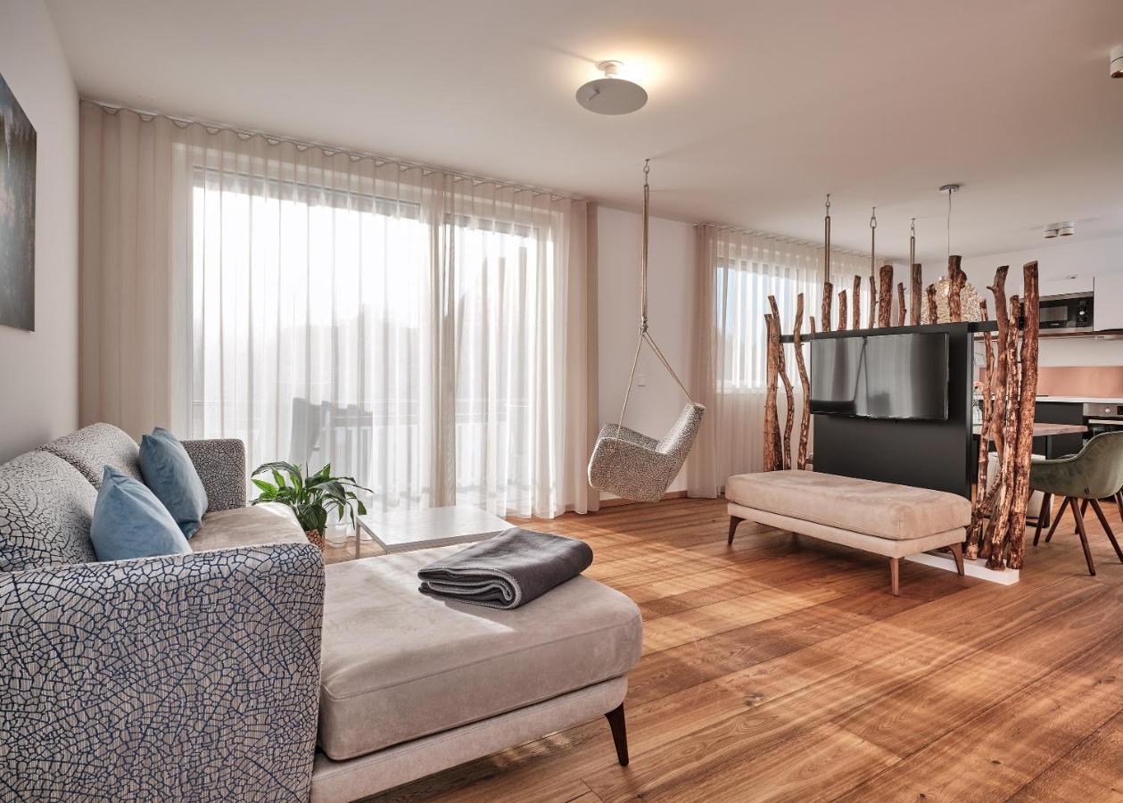 Waldfunkeln Lodge 欣特察尔滕 外观 照片
