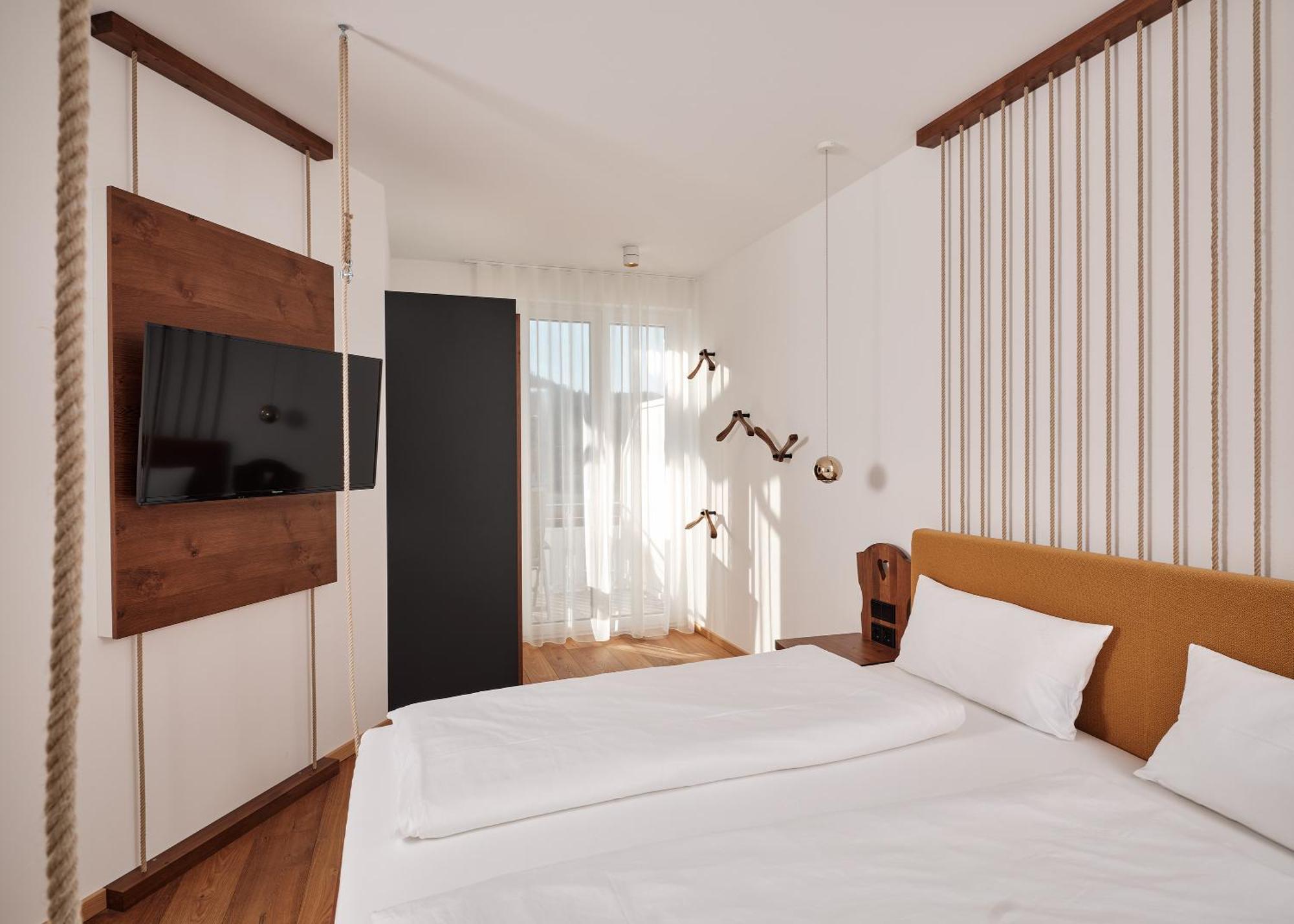 Waldfunkeln Lodge 欣特察尔滕 外观 照片